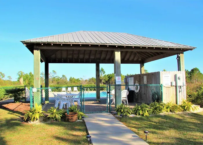 Brand-new With Covered Patio Ac W&d & Pool Access - Near Holiday home Gulf Shores